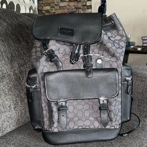 COPY - Sprint Backpack In Signature Jacquard